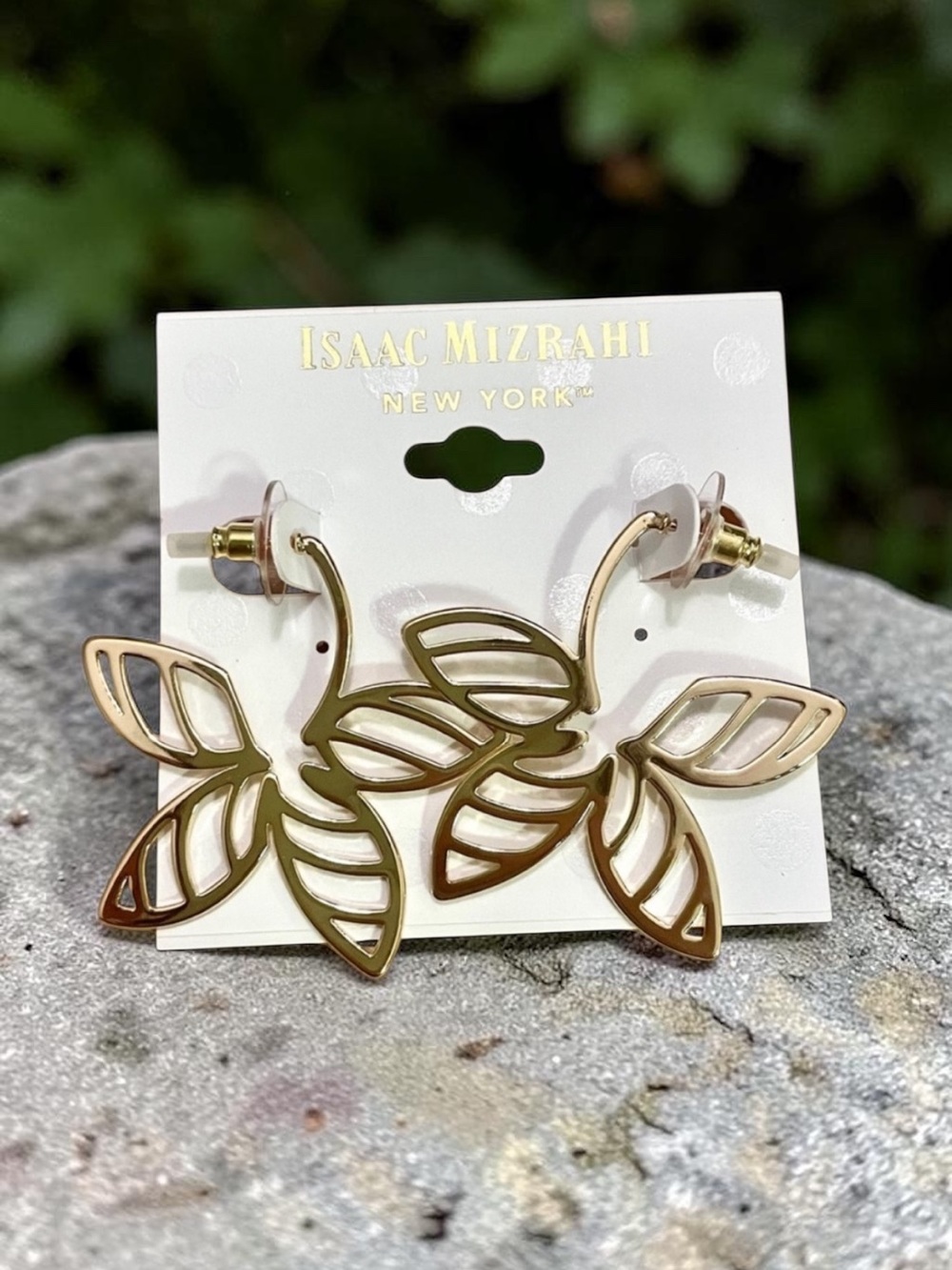 NWT Isaac Mizrahi Gold Flower Hoop Earrings